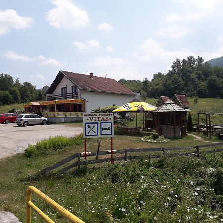 MiljevinaPrenociste Vitas住宿加早餐旅馆 外观 照片