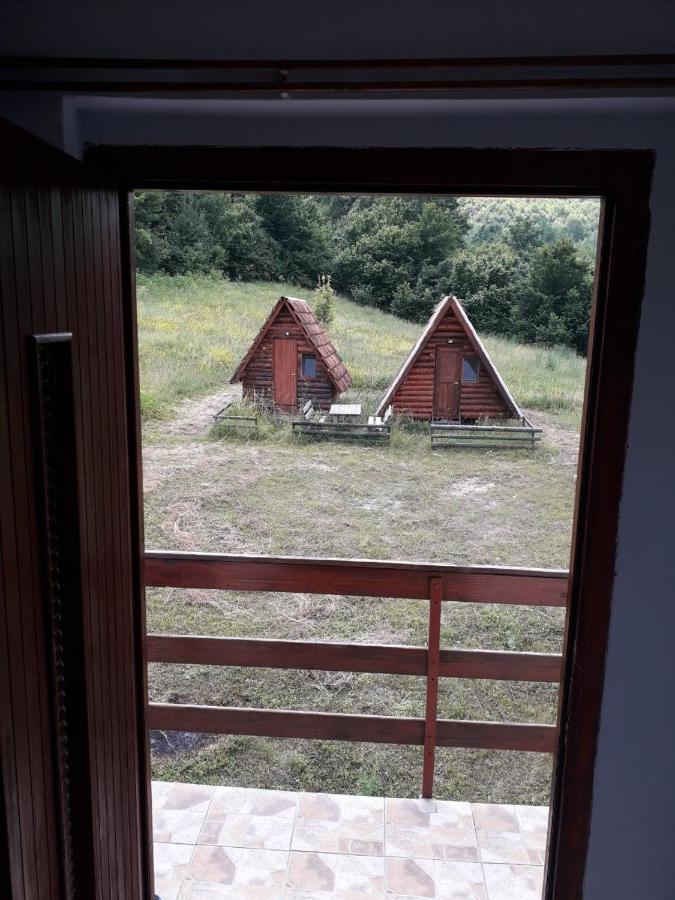 MiljevinaPrenociste Vitas住宿加早餐旅馆 外观 照片